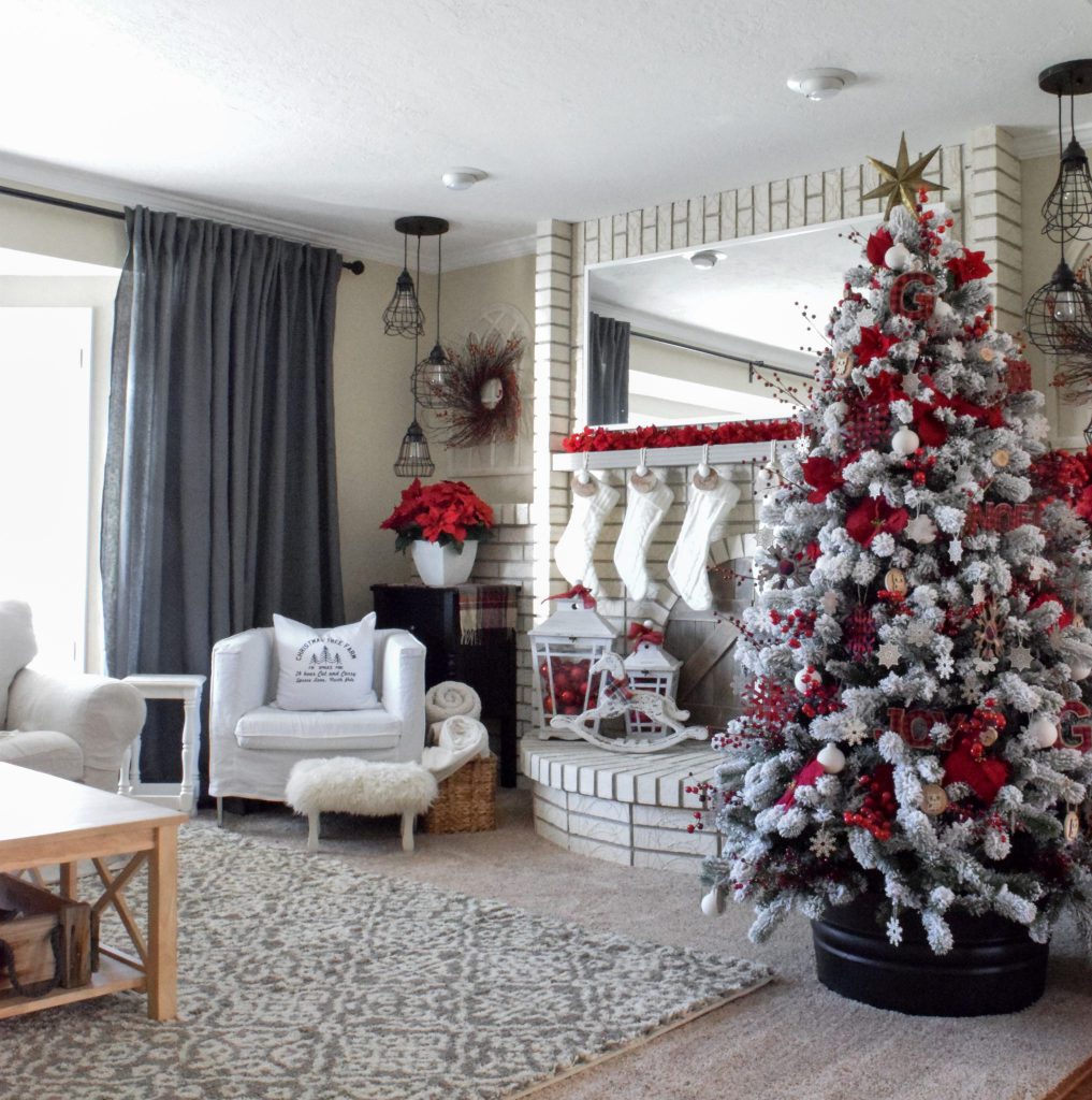 Mohawk Holiday Home Tour featuring Our Burlap Bungalow
